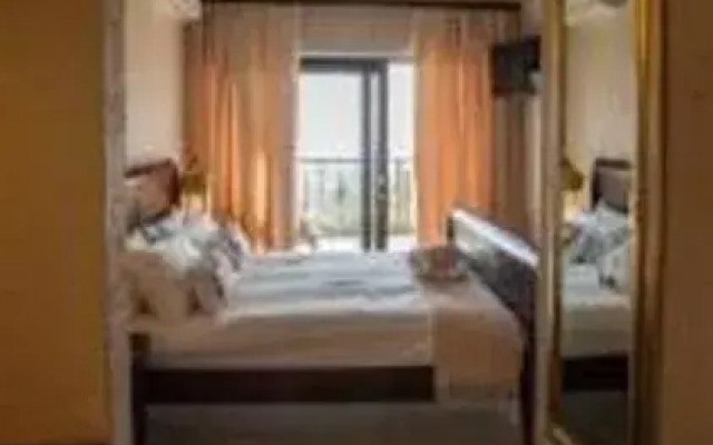 Mbombela Exclusive Guest House at Columbus