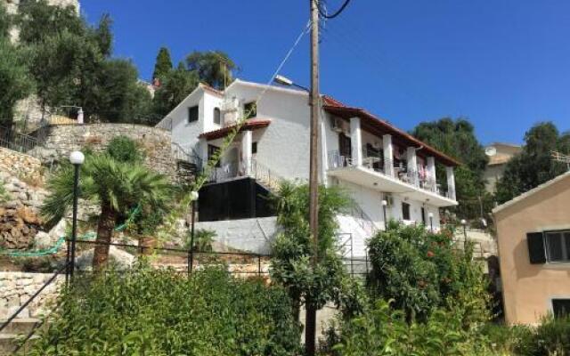 Guest house 4 stars Kassiopi