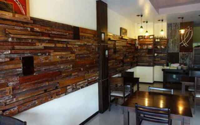 Athome Hotel @Nanai 8