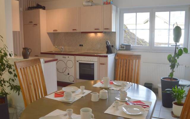 Beautiful Holdiday Home in Ulmen Near the Lake