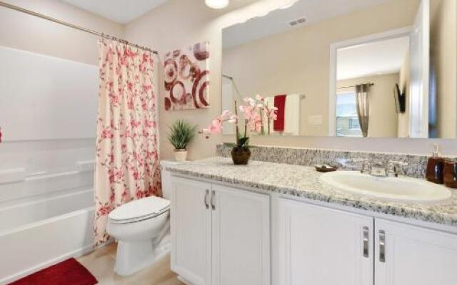 Four Bedrooms TownHome 5161