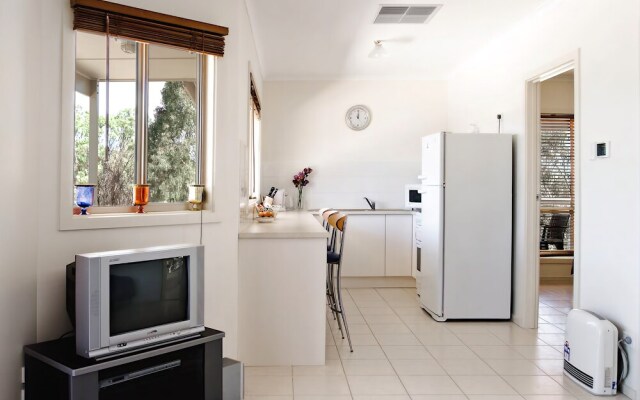 Allusion Wines Cottages
