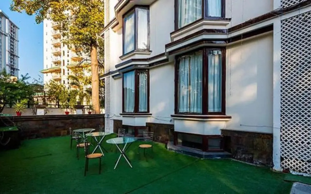 Fabhotel The Venessa