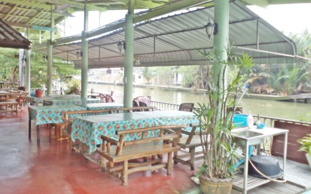 NR Homestay