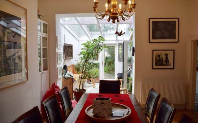 4 Bedroom House In Central Dublin