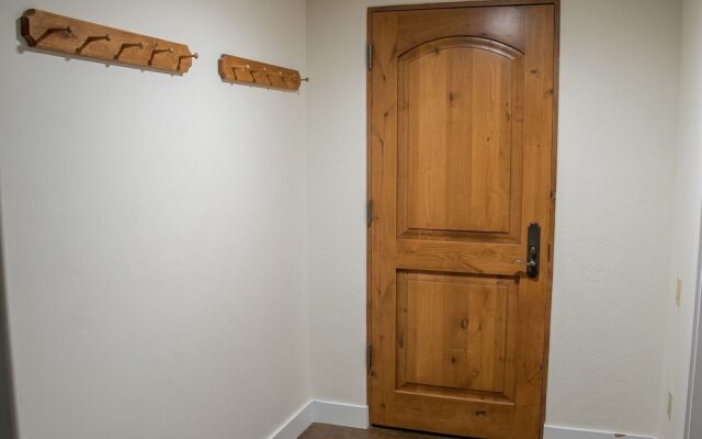 Thunder Springs A2-6 - 2 Br Condo