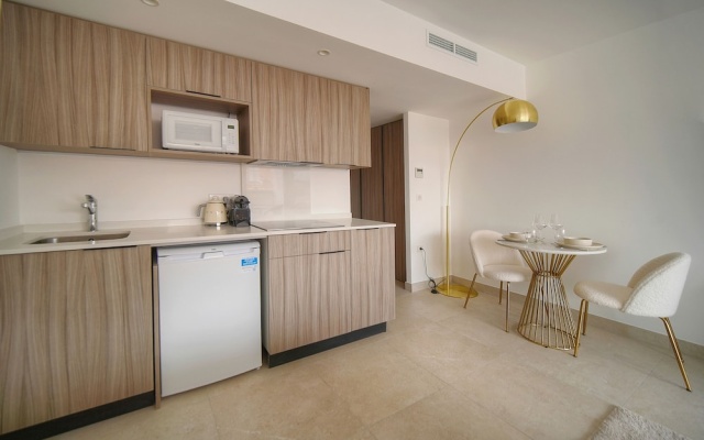 Ref 493883 in Cannes