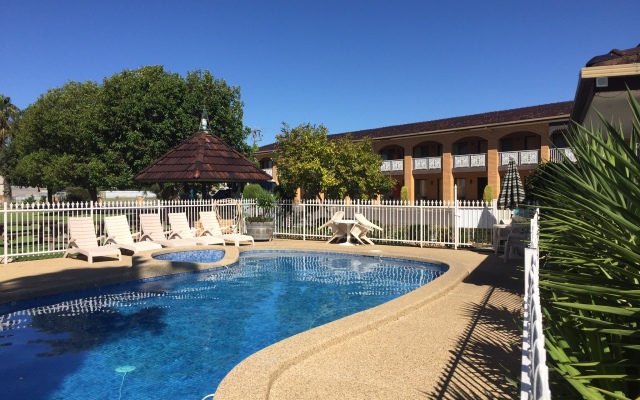 Lakeview Motel