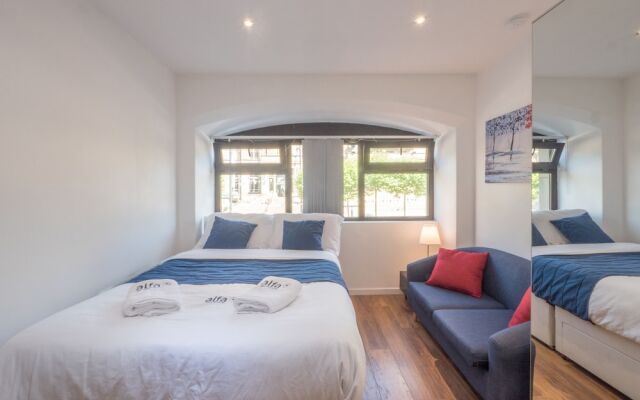 Victoria House Apartments