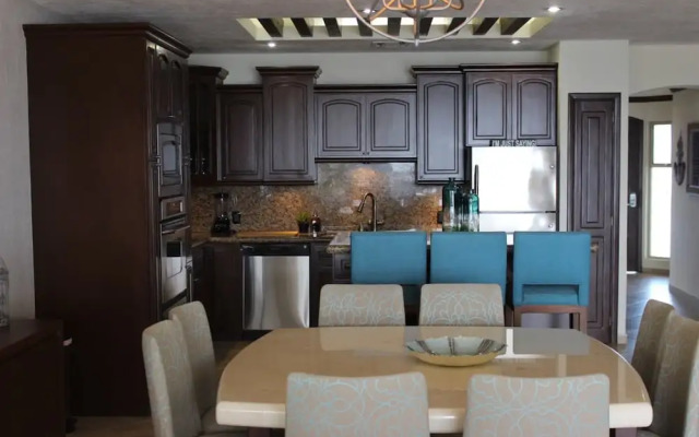 Sonoran Sky 3BR 302 Upper Sky by Casago