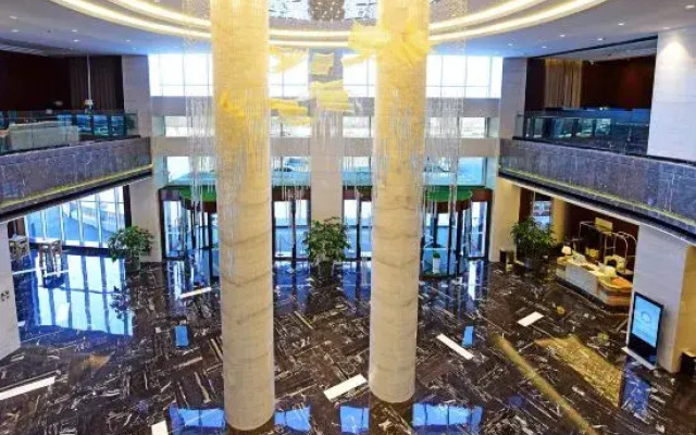 Huayang Hotel