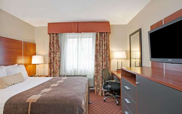 Ramada by Wyndham Staten Island