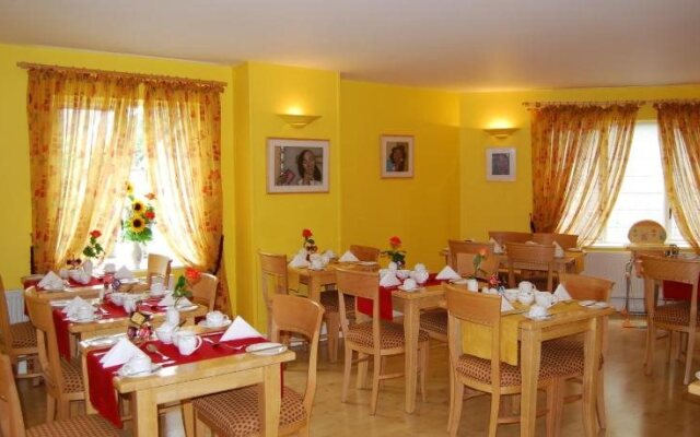 Fanad House