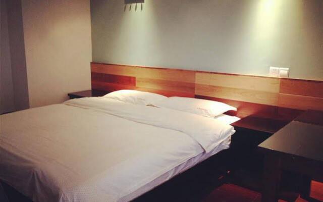 Yangtze River International Youth Hostel