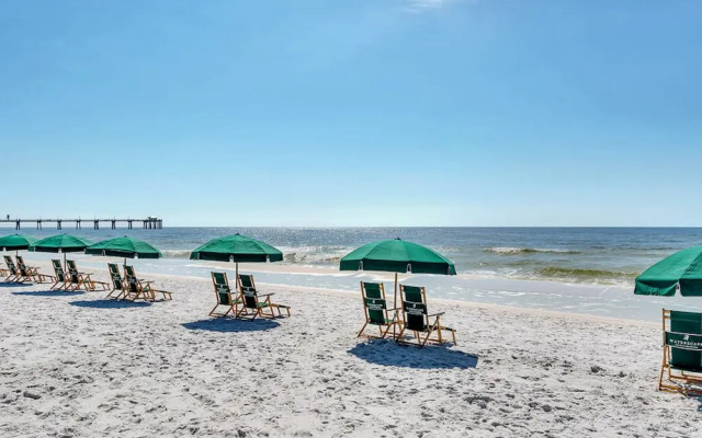 Waterscape Condominiums