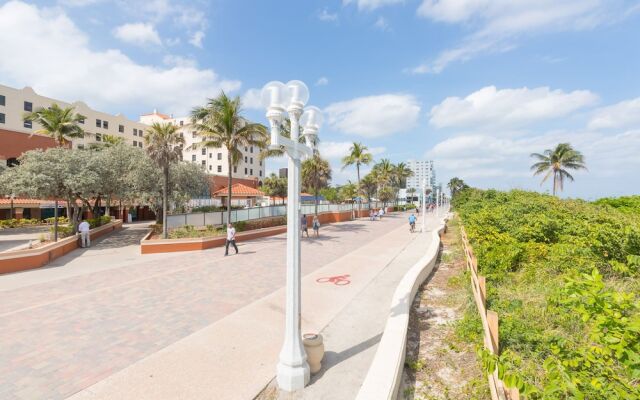 701 Ocean View Hollywood Beach