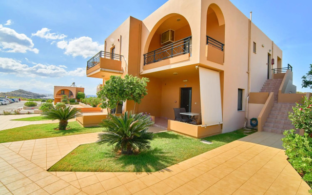 Nanakis Beach Hotel