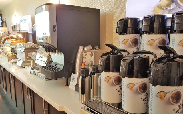 Holiday Inn Express Hotel & Suites Barrie by IHG