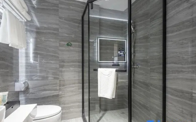 Ni Hao Hotel (Weng'an County Jinmei Times Square)