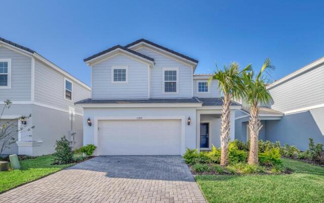 Private Pool Villa W/pool Table, On-site Waterpark