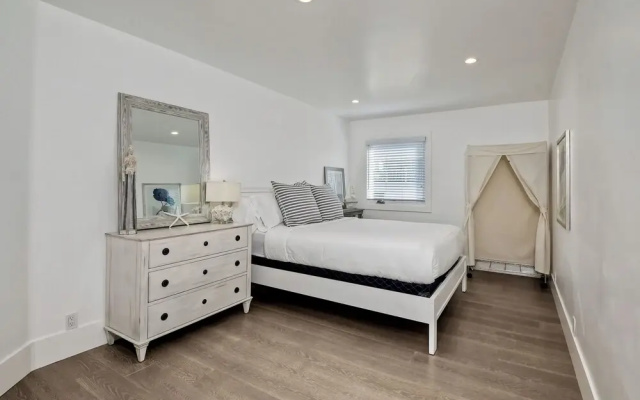 3636 Carlsbad Blvd - Lower