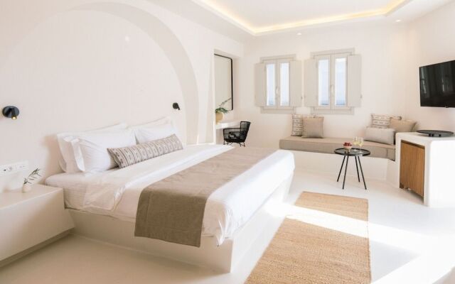 Akra Suites & Spa