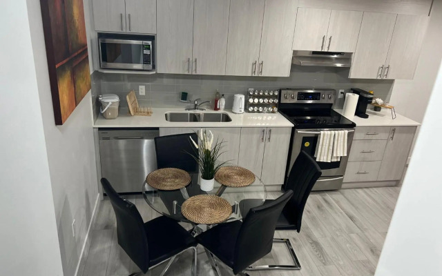 Beautiful 2 bedroom home away from home