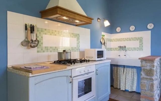 Villa Popiglio Comfortable Holiday Residence