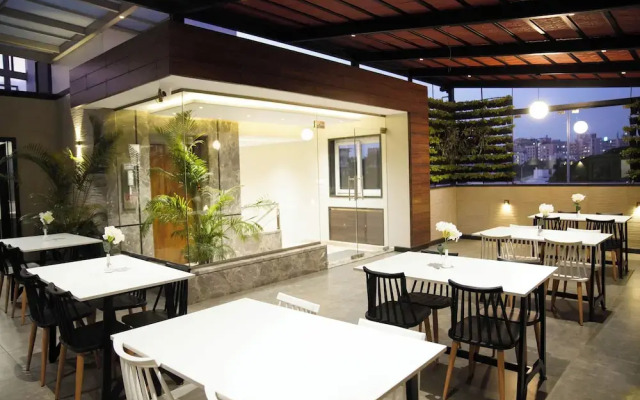 Sun Shine Hotel