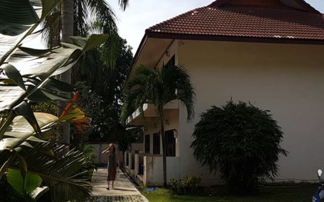 Baan Chai Lay Apartment
