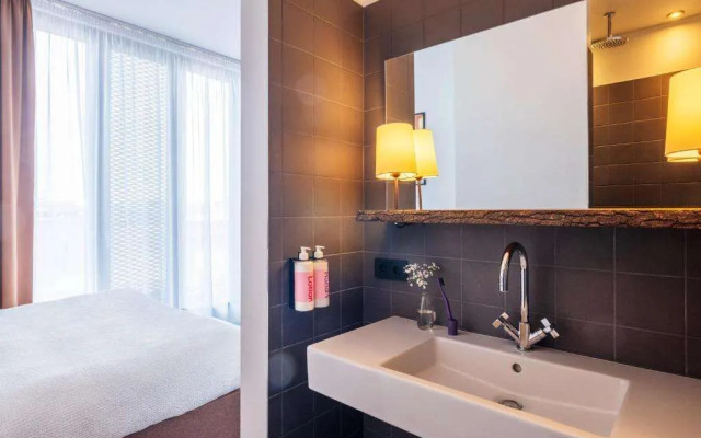 Numa Berlin Weinmeister