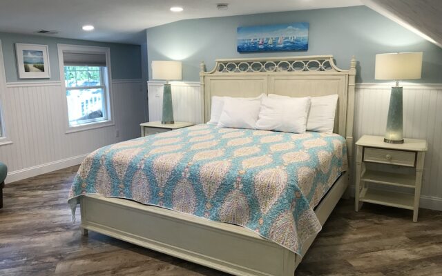 Falmouth Heights Motor Lodge