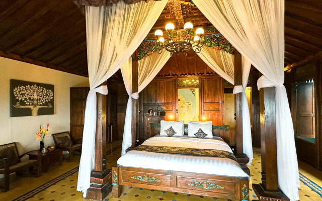 Villa Borobudur Resort