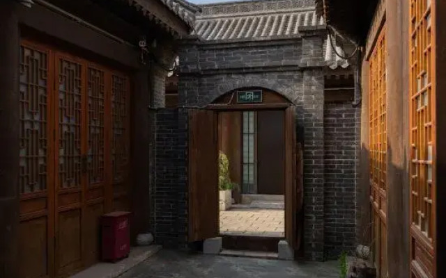 Luoyang lanshe Hotel (Luoyi ancient city store)