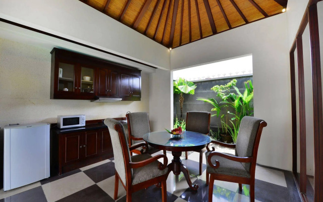 The Khayangan Dreams Villa, Seminyak