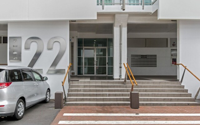 Perfect Location, Viaduct Harbour CBD