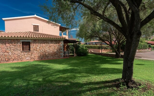 Outstanding Residenze Gallura 2 Bedroom Sleeps and Child