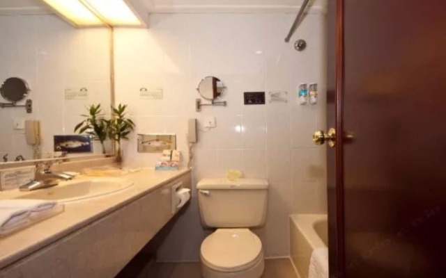 Fujian Sunshine Holiday Hotel