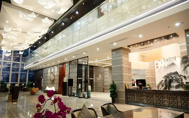 The Thousand Lantern Lake Hotel