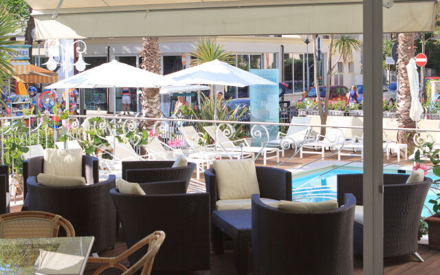 Luxor Beach Boutique Hotel Cattolica
