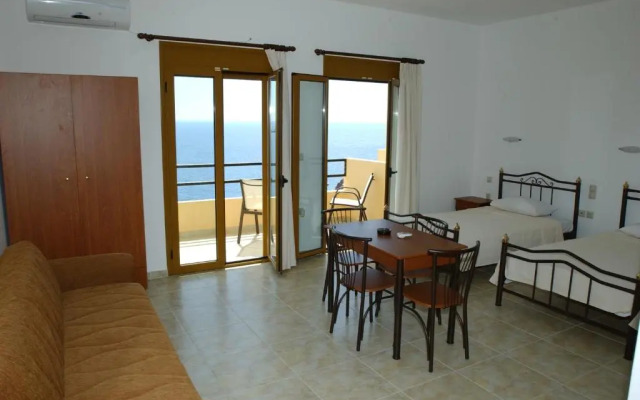 Sfinias Hotel