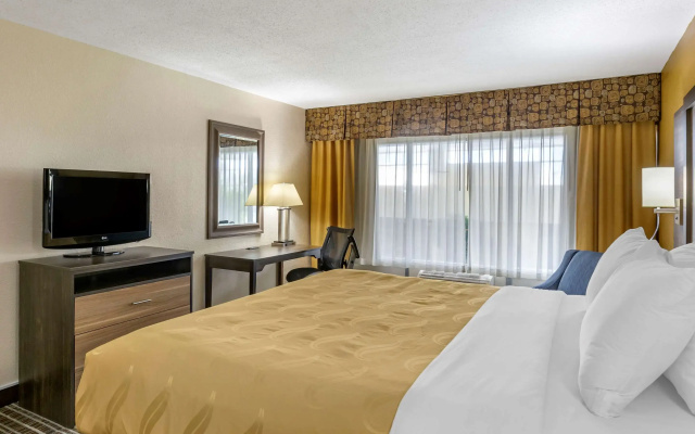 Quality Inn & Suites - Greensboro-High Point