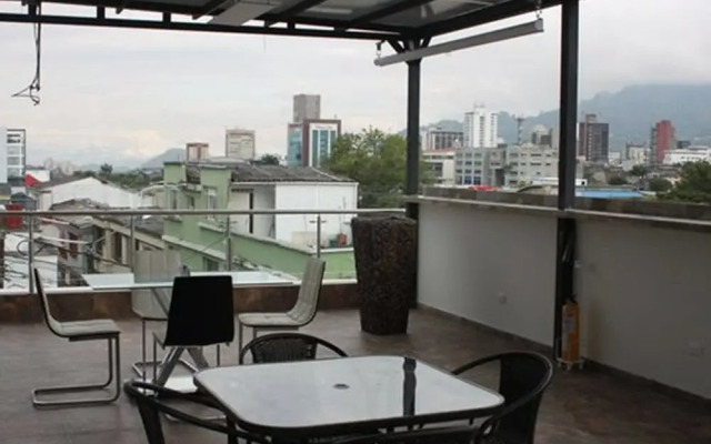 Bayit Tov Circunvalar Hotel