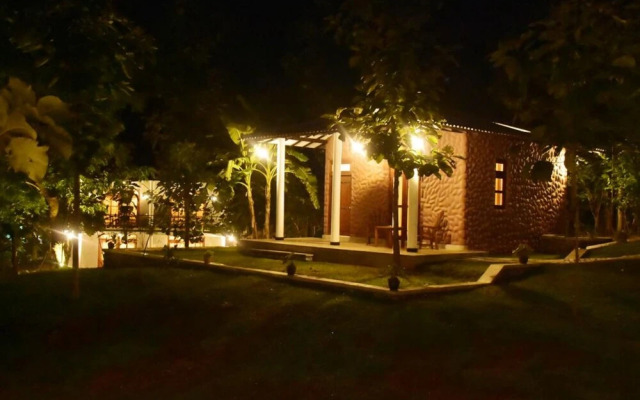 Safari Queens Resort