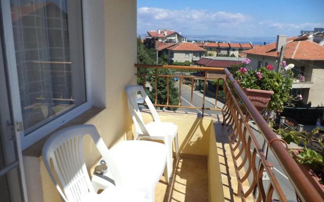 Guest house Stoyanovi