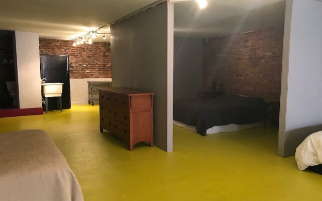 Handsome Chic Loft
