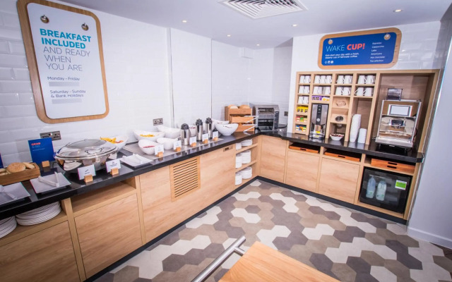 Holiday Inn Express Exeter - City Centre by IHG