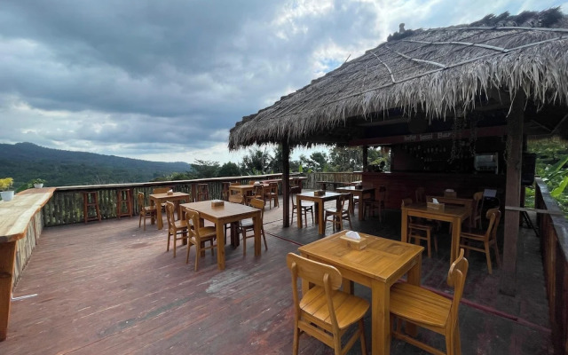 Villa Bambu Rinjani & Restaurant