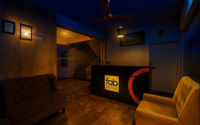 Collection O 50322 Zeal College Chowk