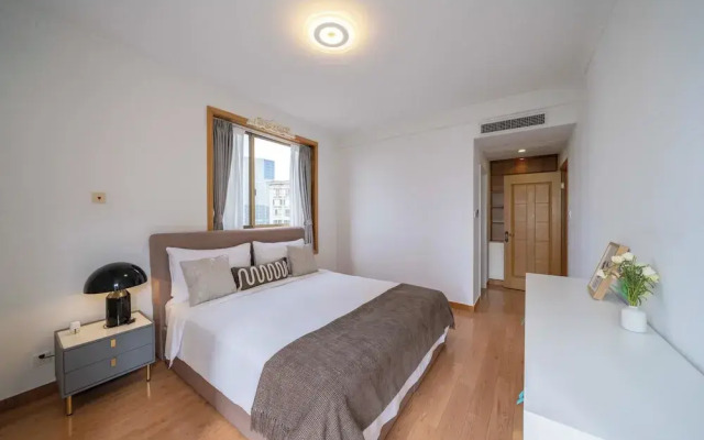 Tyms Gubei Elegant 3BR 2BA APT